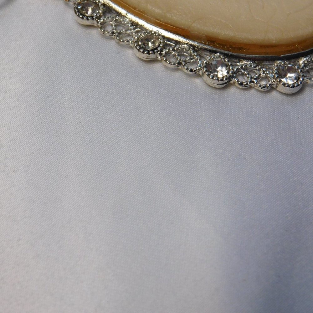 Vintage Large Statement Pendant - image 4